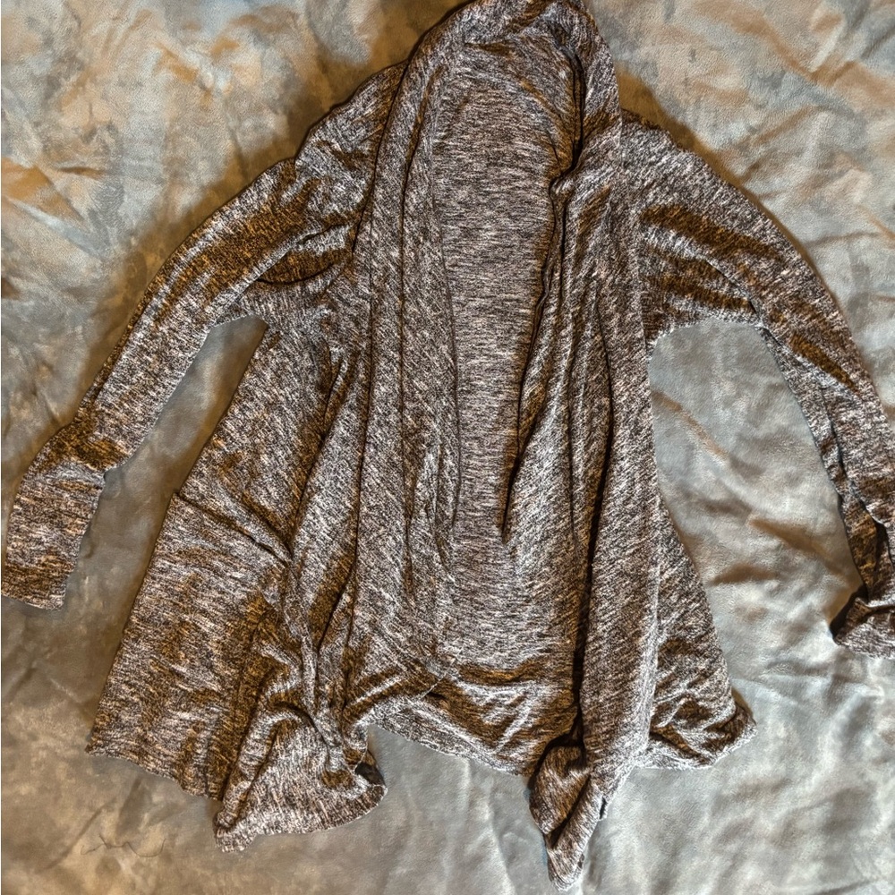 Elegant Heather Gray Women's Cardigan
